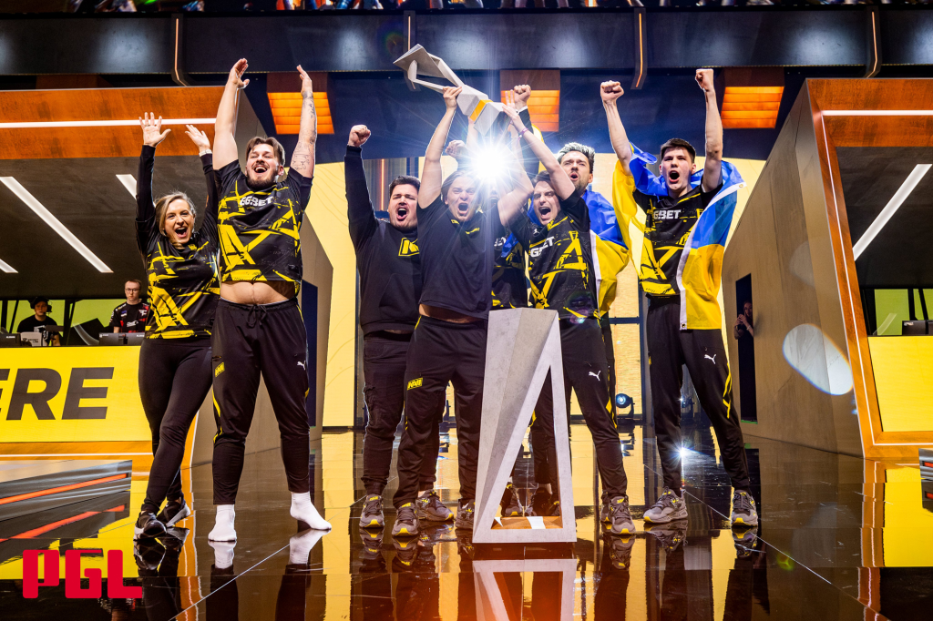 Natus Vincere (NAVI) — Ялахын тулд төрсөн домогт баг 3 Natus Vincere (NAVI) — Ялахын тулд төрсөн домогт баг