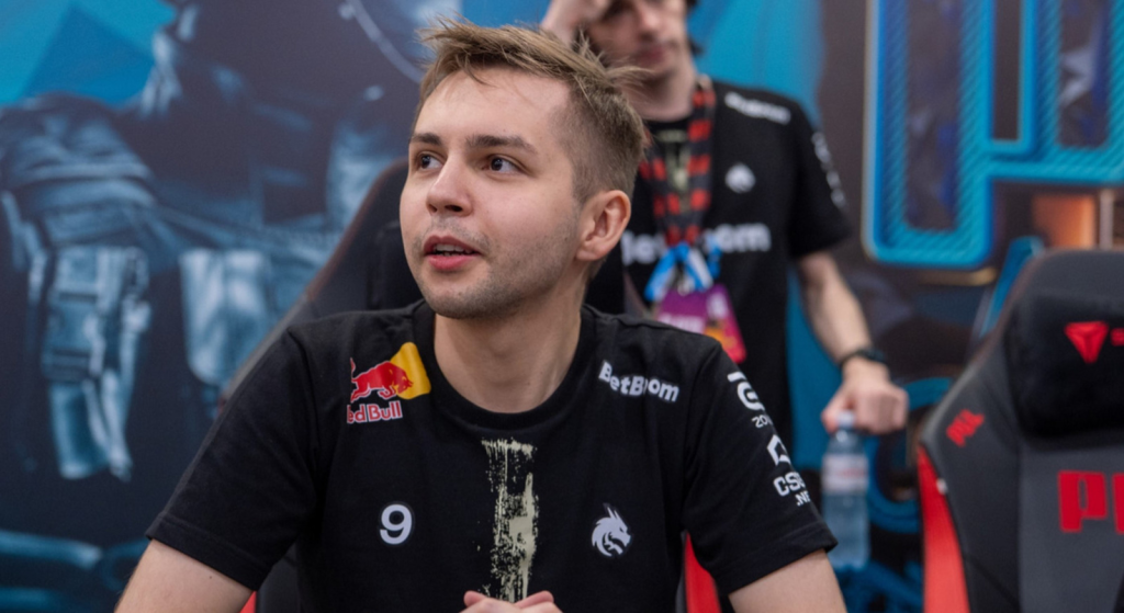 IEM Cologne 2025-ийн шилдэг 10 тоглогчийн жагсаалт 9 IEM Cologne 2025-ийн шилдэг 10 тоглогчийн жагсаалт