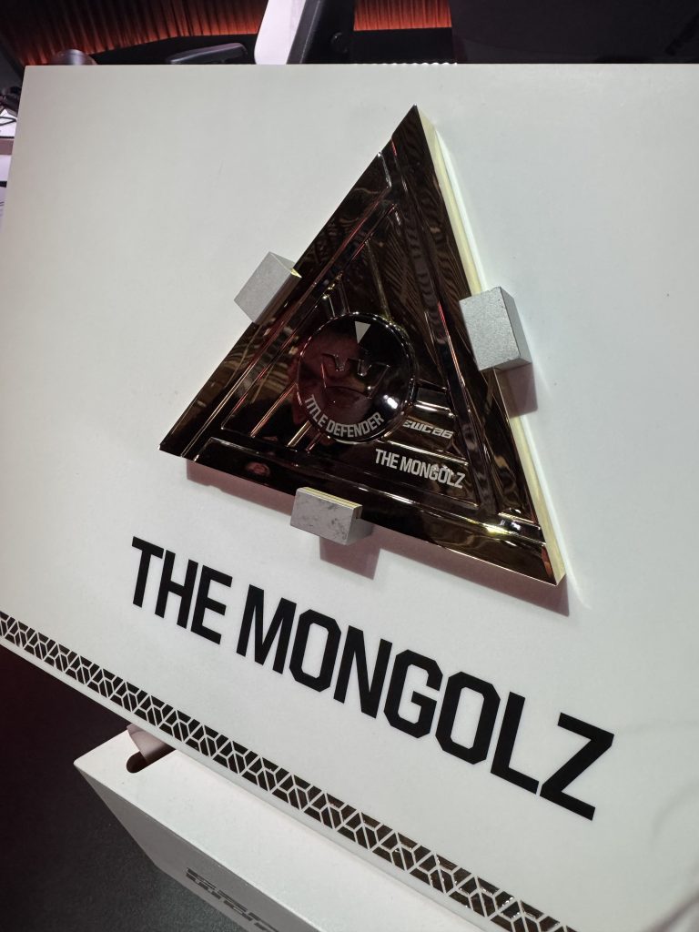 EWC 2026-ийн тайзны ард: Парис дахь The MongolZ болон дэлхийн шилдэг CS2 багуудын нэгт нэгдсэн шинэ тоглогчийн анхны ярилцлага 4 token